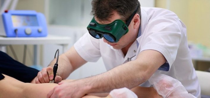 Консультации с сосудистым хирургом