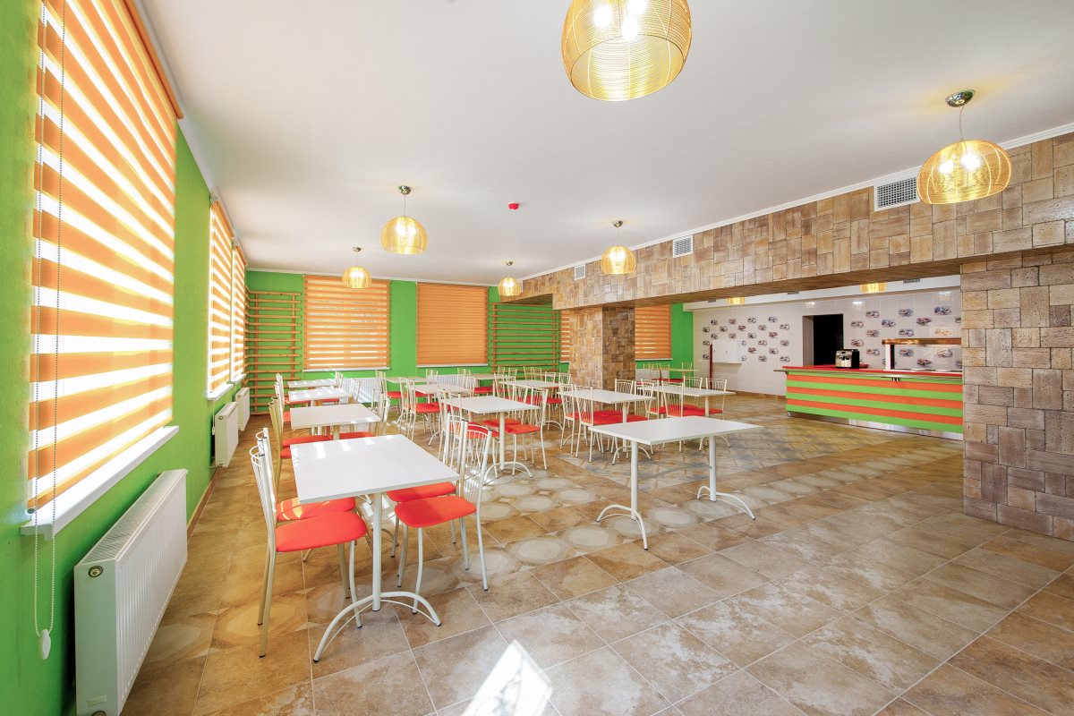 Как добраться до термального источника «Термы»?