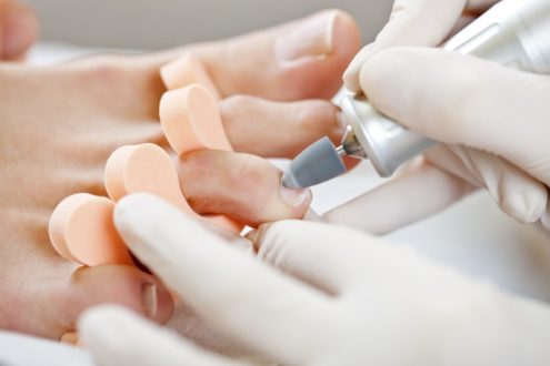 Что лечит подолог в салоне красоты