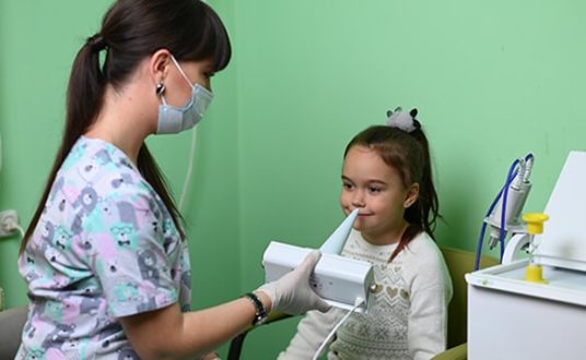 Что лечит врач-отоларинголог?