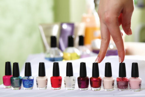 Що таке гель-лак і чим він добрий?