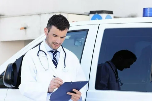 Услуга выезда нарколога на дом: современные решения для помощи при наркологических проблемах