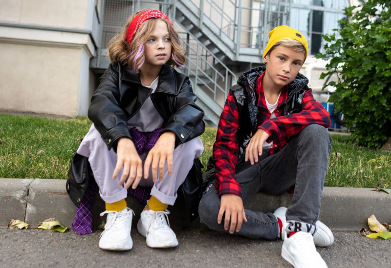 Стили одежды для девочек и мальчиков: гид по современной детской моде