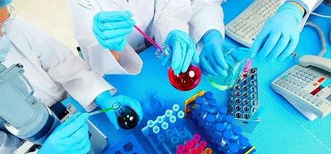 Современная лабораторная диагностика: виды анализов и передовые технологии